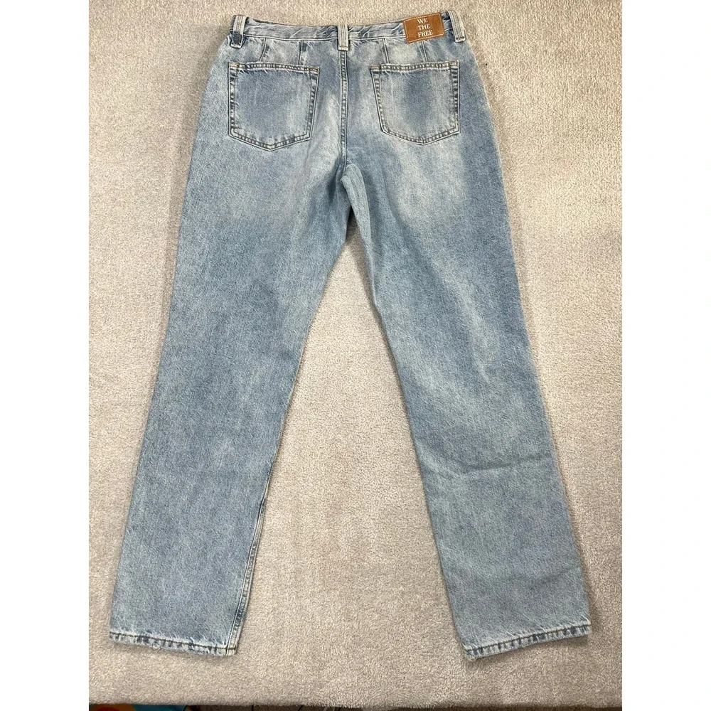 We The Free Curvy Siren Low Rise Straight Leg Jeans Light Wash Blue‎ Size 30